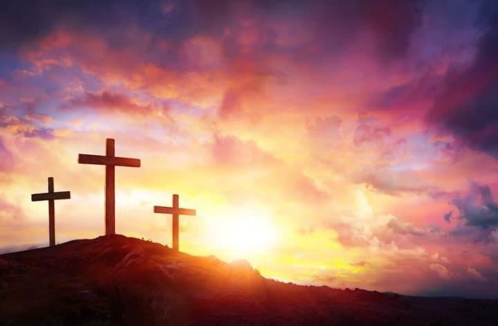 66449-crosses-gettyimages-925050874-romolotavan.1200w.tn_-720x471 (1).jpg