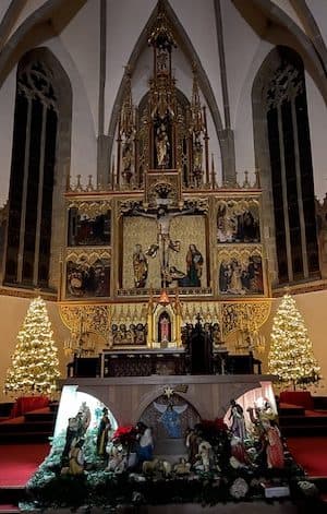 IMG_0734-300x471 (1).jpg